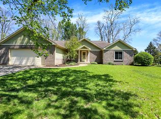 601 Shady Ln, Greenwood, IN 46142