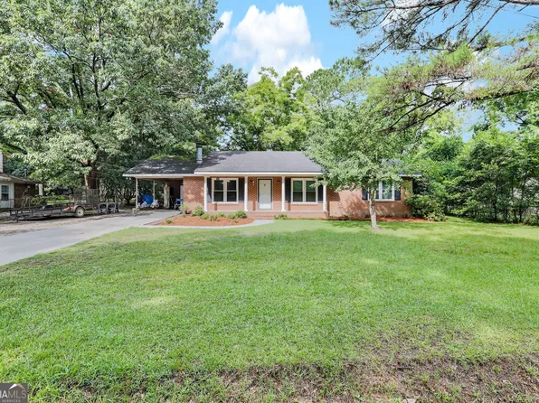 202 Westlake Dr, Statesboro, GA 30458