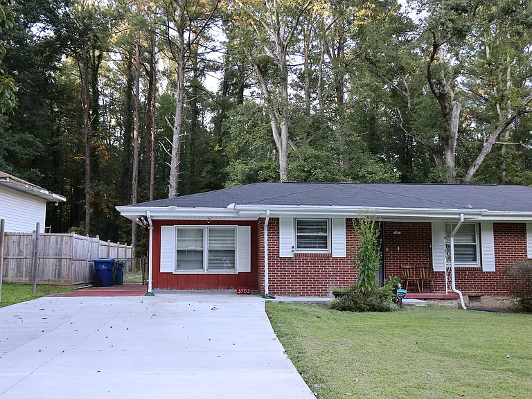 3703 Hill Acres Rd SW — Photo 11