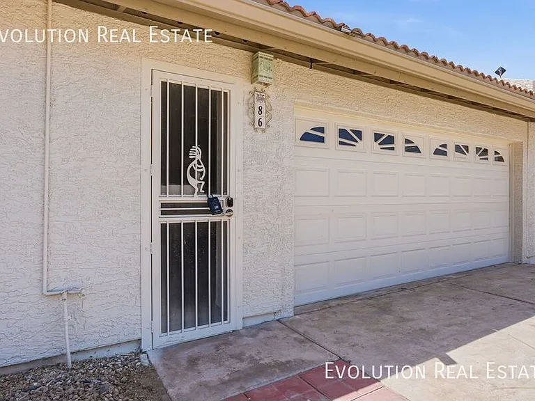 2329 N Recker Rd #86 — Photo 4