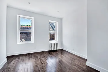 Rented by Pistilli Realty Group