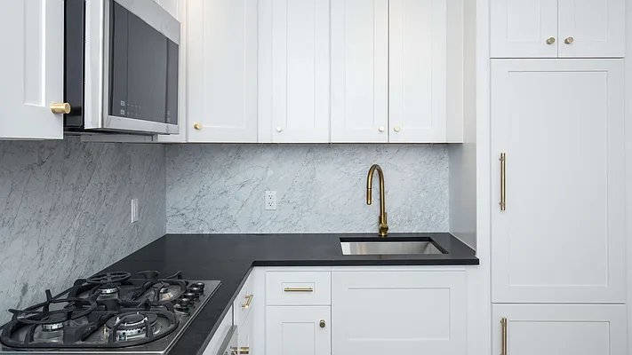 Rented by Nooklyn NYC LLC | media 7