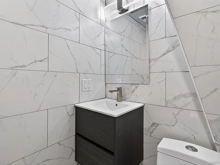 62 Poplar St — Photo 34