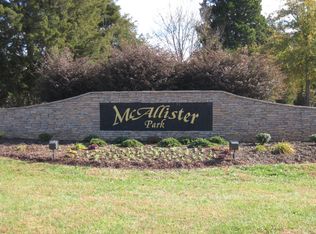 128 Drayton Ct, Mocksville, NC 27028
