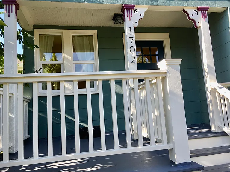 1702 S Bayview St — Photo 11