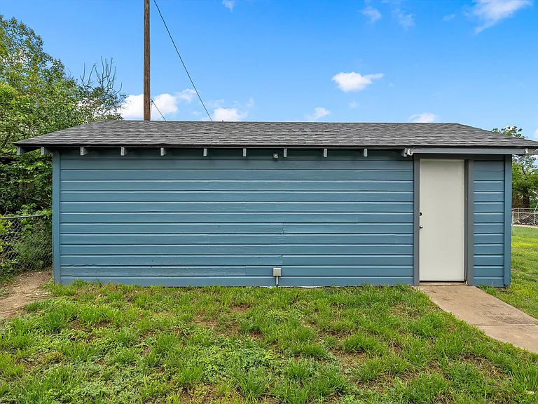 3621 Gorman Ave — Photo 22