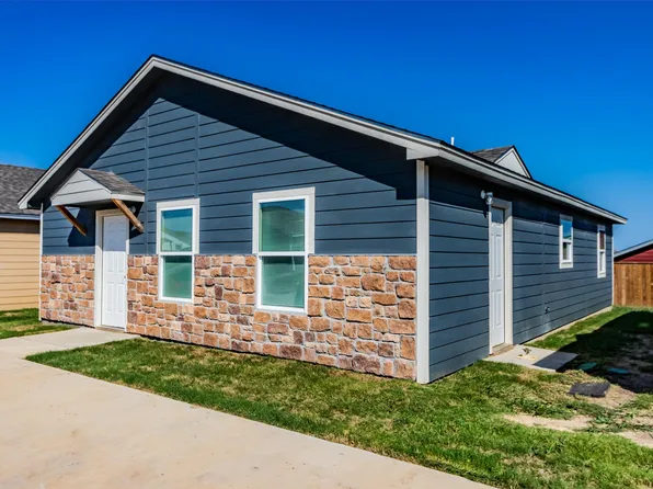 6048 Sanchez Dr, Cresson, TX 76035