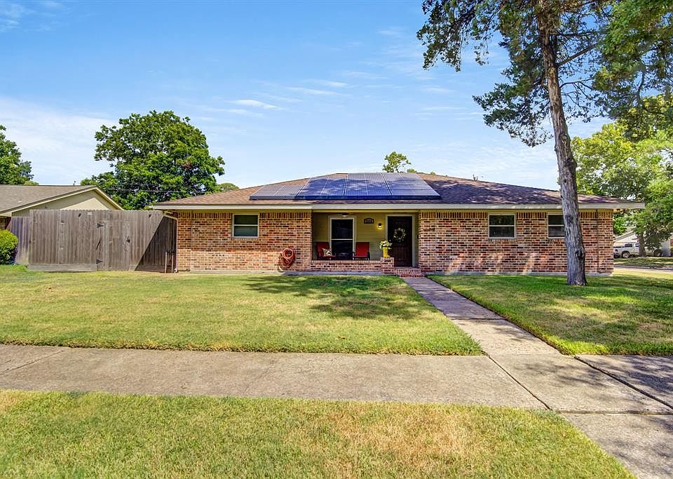 1st image of 7118 Pine Grove Drive