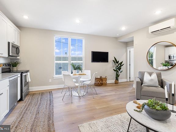 3rd image of 6712 Ridge Ave #304