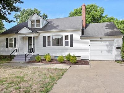 130 N Walnut St, Gardner, KS, 66030