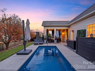 12615 Old Westbury Dr, Cornelius, NC 28031