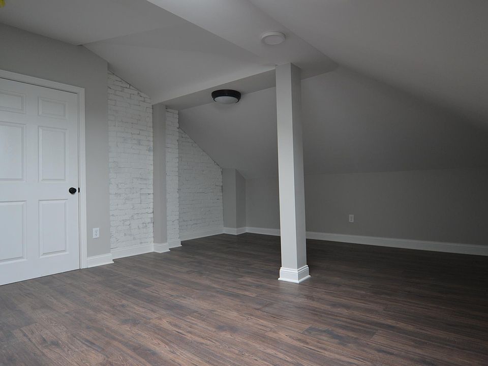 1st image of 60 W 3rd Ave #301