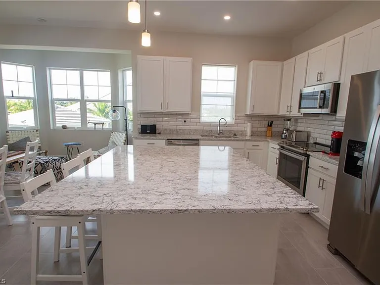 163 Indies Dr E #106 — Photo 38
