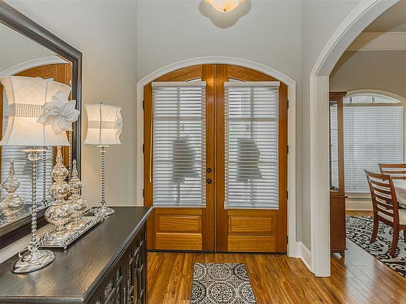 3rd image of 107 Bienville Dr