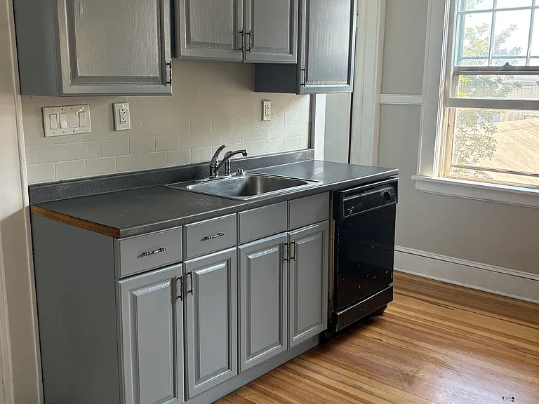 40 Mill Hill Ave #40 — Photo 1