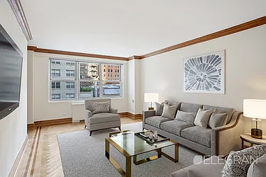 Rented by (Legacy) Elegran