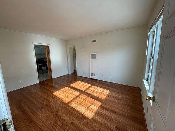 4th image of 7226 1/2 Lemp Ave