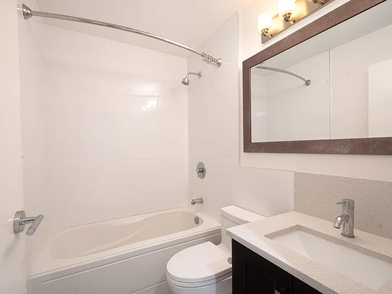 4548 Hastings St — Photo 14