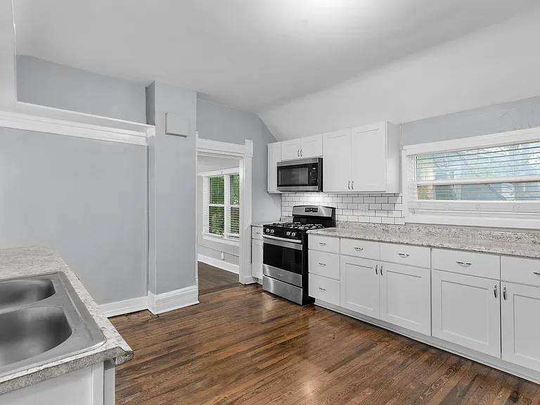 4132 Locust St #2 — Photo 15