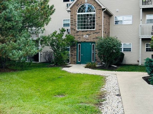 300 Cunat Blvd APT 1D