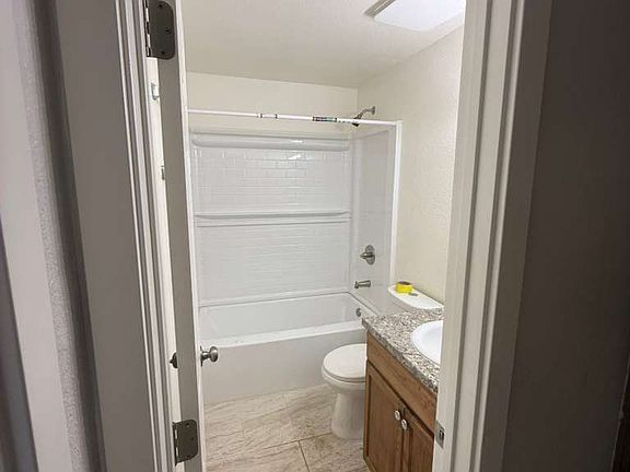 4th image of 3120 N 67th Ln APT 72