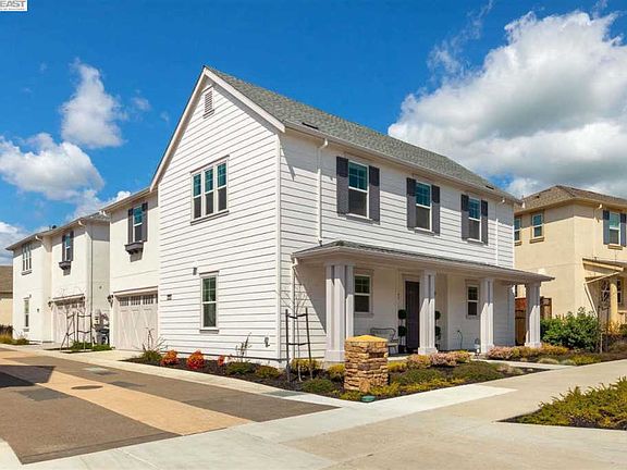 3rd image of 4328 Panorama Dr