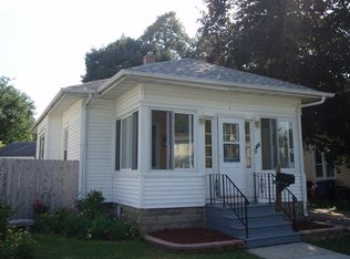 544 W Park Ave, Aurora, IL 60506