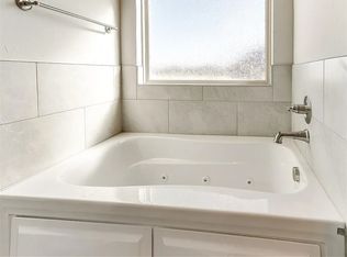 11601 NW 111th St, Yukon, OK 73099