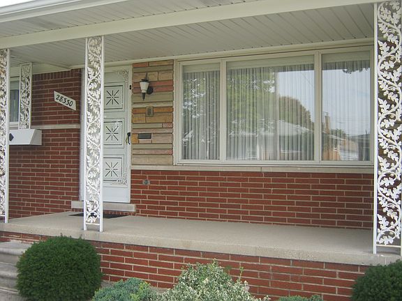 2nd image of 28330 Newland Dr