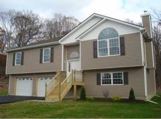 14 Wells Rd, Newburgh, NY 12550