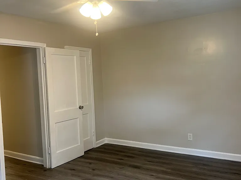 5712 Washington Blvd #4 — Photo 5