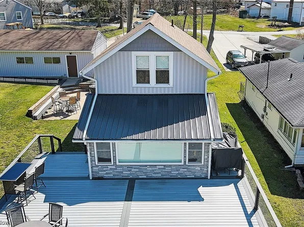 3824 Edgepark Dr, Akron, OH 44319