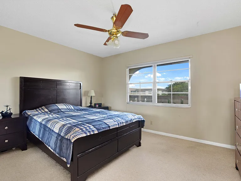 2101 Lucaya Bnd #D4 — Photo 5