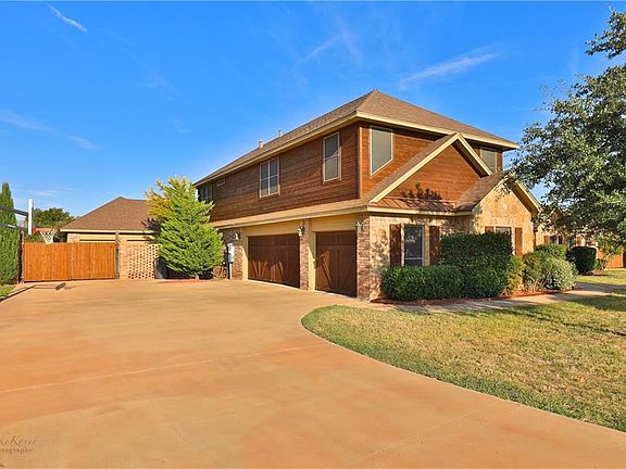 3rd image of 310 Southwind Cir