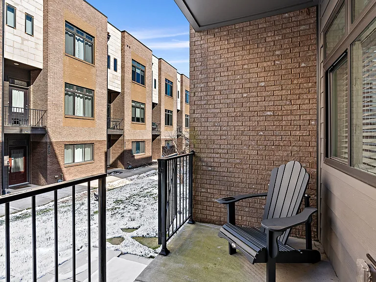 1608 Marshall Hollow Dr #102 — Photo 9