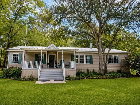 245 Ravenwood Rd, Waynesville, GA 31566