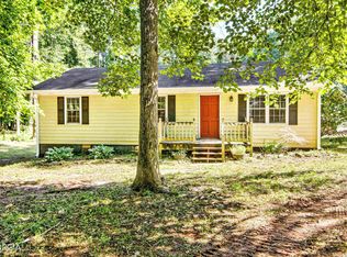 384 Hills Bridge Rd, Fayetteville, GA 30215