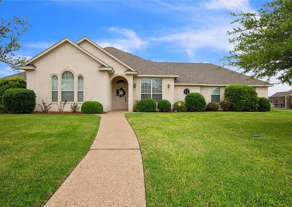 1st image of 1217 Kempner Park Dr