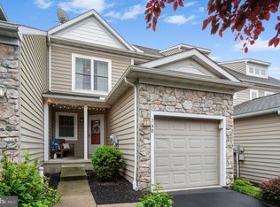 748 Keller Dr, Lititz, PA 17543