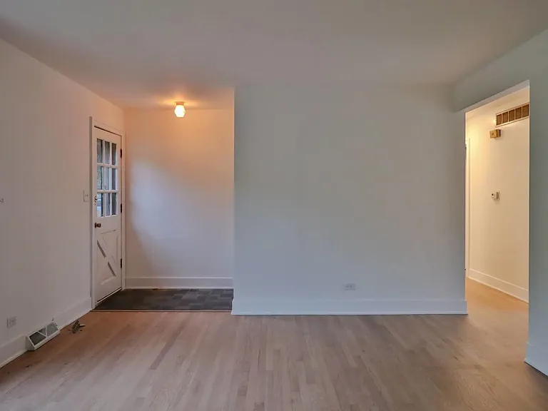 30W162 Claymore Ln — Photo 7