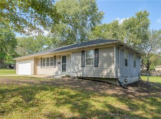 6400 E 133rd Ter, Grandview, MO 64030