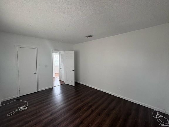 5th image of 2420 Johnson St #1-301