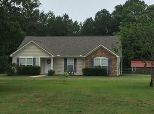 5627 Upper River Rd, Tallassee, AL 36078