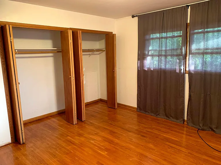 6403 Alison Ln — Photo 10