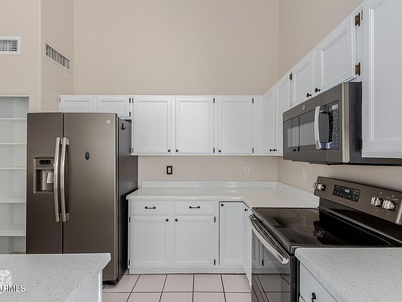 2nd image of 4608 W JOSHUA Boulevard