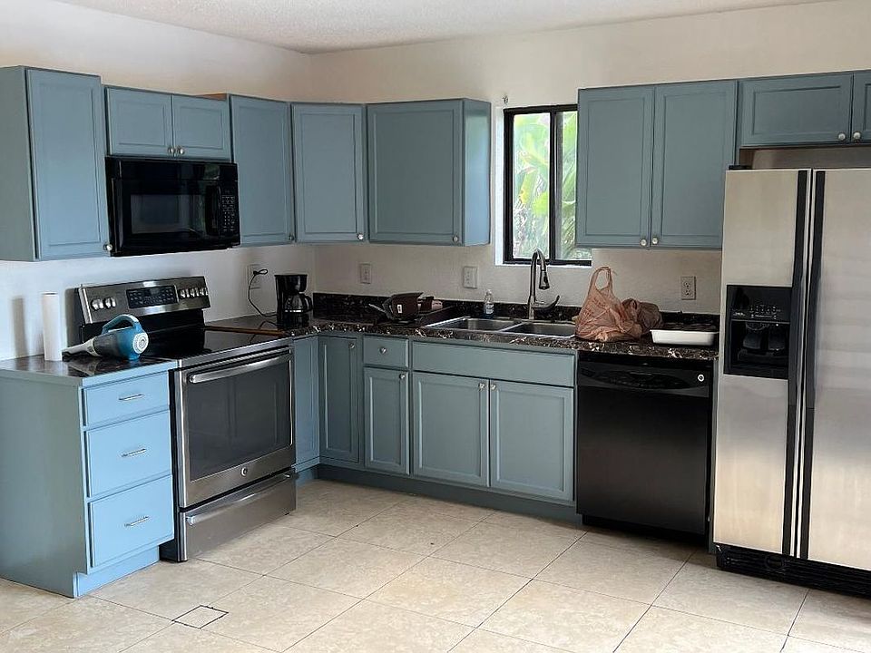 2nd image of 6003 Waterview Cir