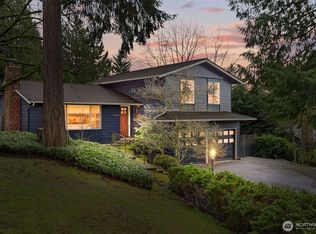 16609 NE 91st St, Redmond, WA