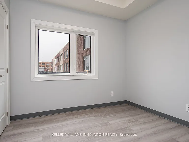 10 Queen St #202 — Photo 16