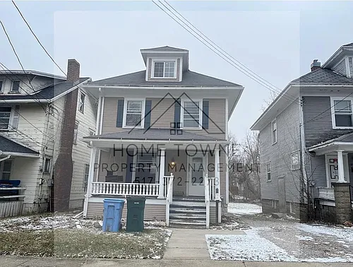 1220 N Walnut St Photo 1