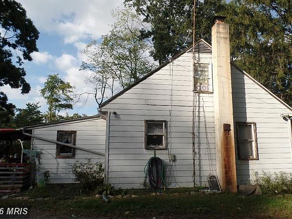 3rd image of 1503 Path Valley Rd
